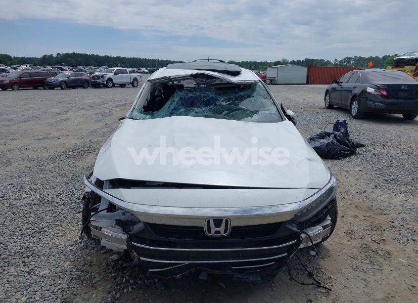 Photo 12 of 2022 Honda Accord EX-L (VIN 1HGCV1F57NA055071)