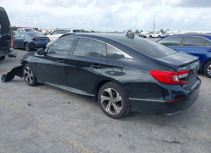 Photo 3 of 2018 Honda Accord EX-L (VIN 1HGCV1F58JA073816)