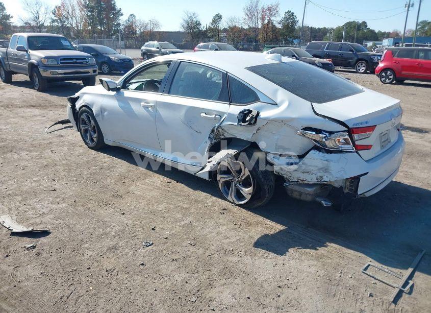 Photo 3 of 2018 Honda Accord EX-L (VIN 1HGCV1F58JA114039)