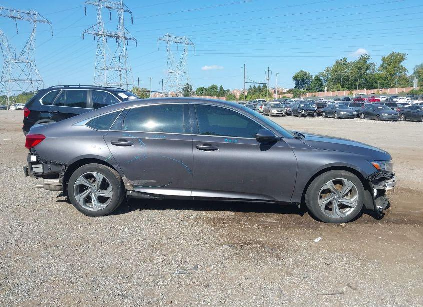 Photo 14 of 2018 Honda Accord EX-L (VIN 1HGCV1F58JA127714)