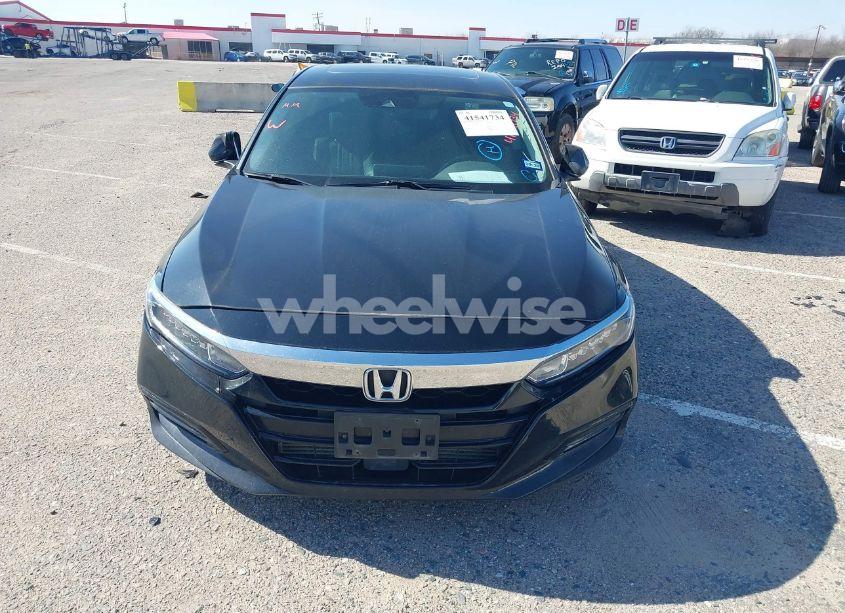 Photo 12 of 2018 Honda Accord EX-L (VIN 1HGCV1F58JA137403)