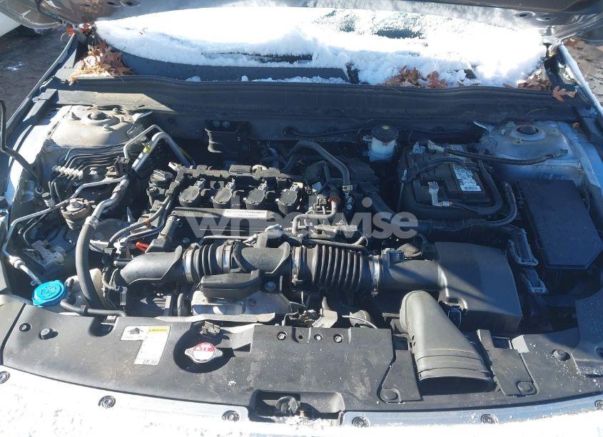 Photo 10 of 2018 Honda Accord EX-L (VIN 1HGCV1F58JA217042)