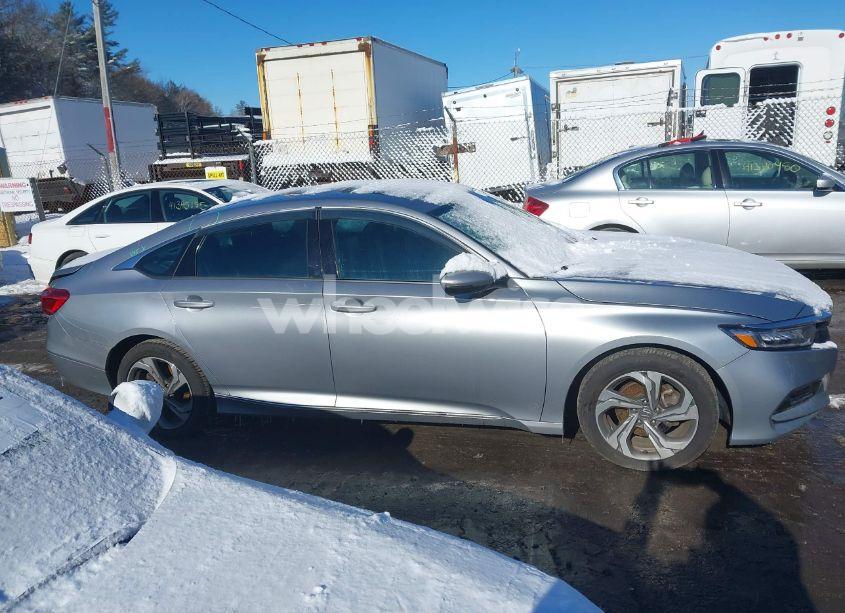 Photo 13 of 2018 Honda Accord EX-L (VIN 1HGCV1F58JA217042)