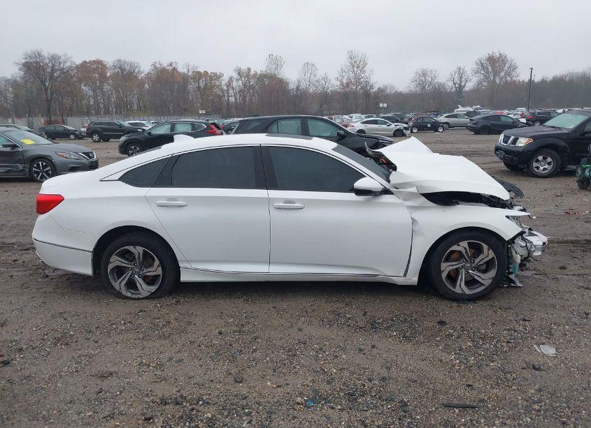 Photo 12 of 2018 Honda Accord EX-L (VIN 1HGCV1F58JA229806)