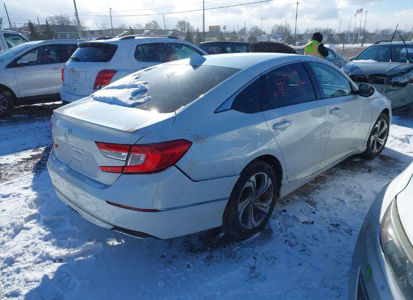 Photo 4 of 2019 Honda Accord EX-L (VIN 1HGCV1F58KA054233)