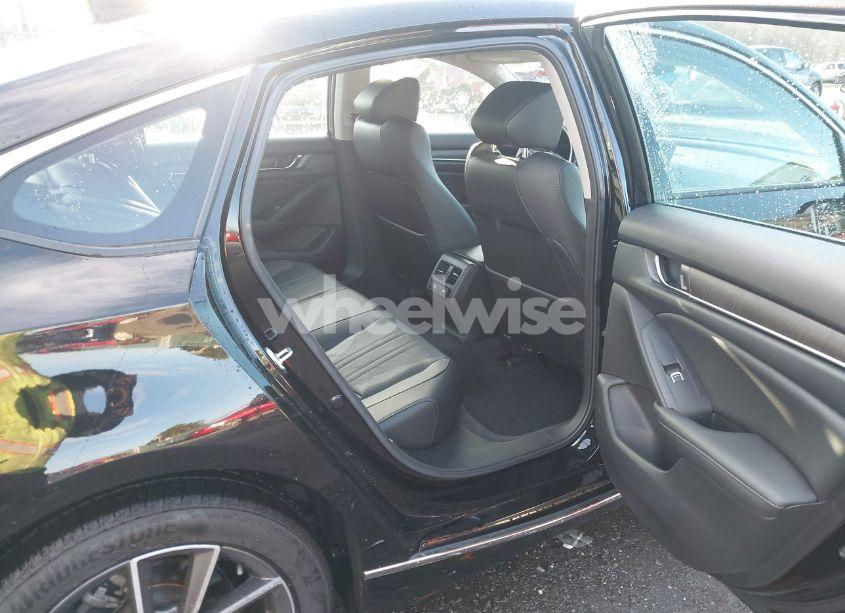 Photo 8 of 2021 Honda Accord EX-L (VIN 1HGCV1F58MA027343)