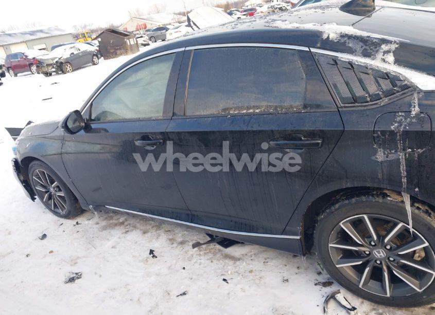 Photo 15 of 2021 Honda Accord EX-L (VIN 1HGCV1F58MA122873)