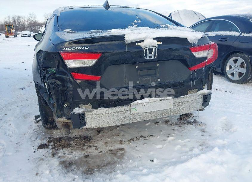 Photo 6 of 2021 Honda Accord EX-L (VIN 1HGCV1F58MA122873)