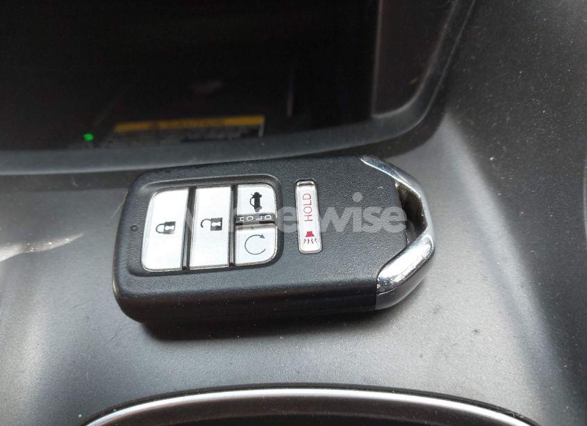 Photo 11 of 2022 Honda Accord EX-L (VIN 1HGCV1F58NA039574)