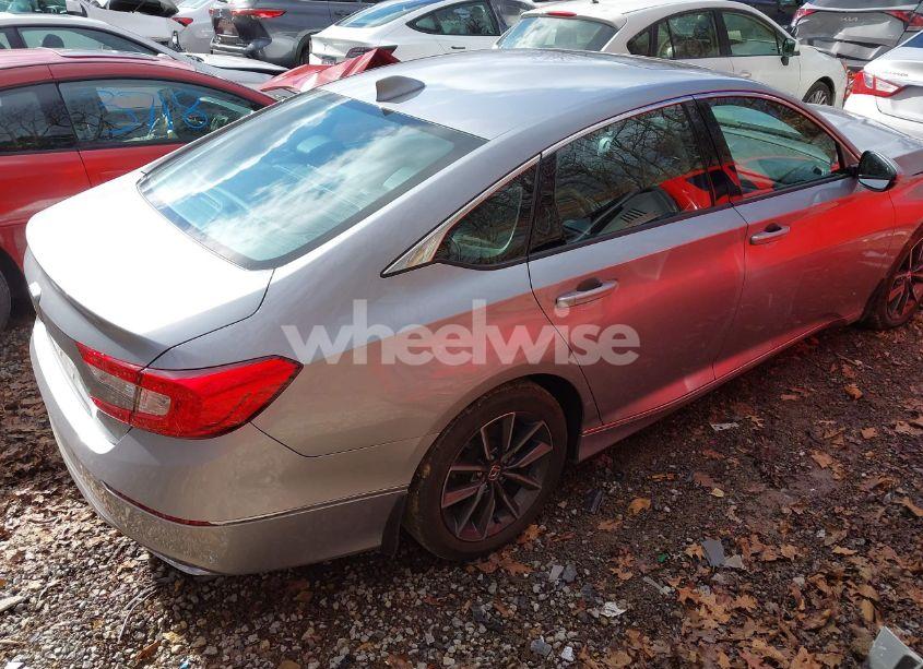 Photo 4 of 2022 Honda Accord EX-L (VIN 1HGCV1F58NA039574)