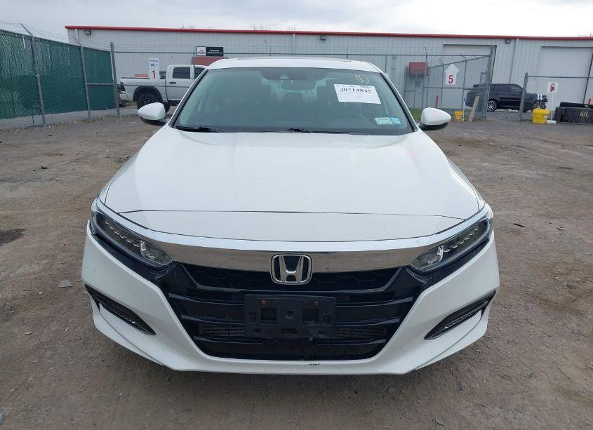 Photo 13 of 2018 Honda Accord EX-L (VIN 1HGCV1F59JA025127)