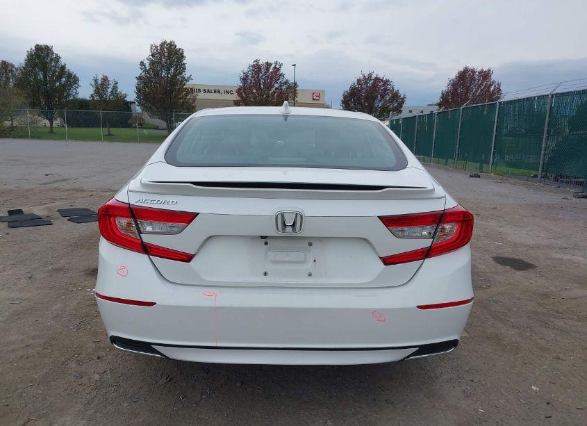 Photo 17 of 2018 Honda Accord EX-L (VIN 1HGCV1F59JA025127)
