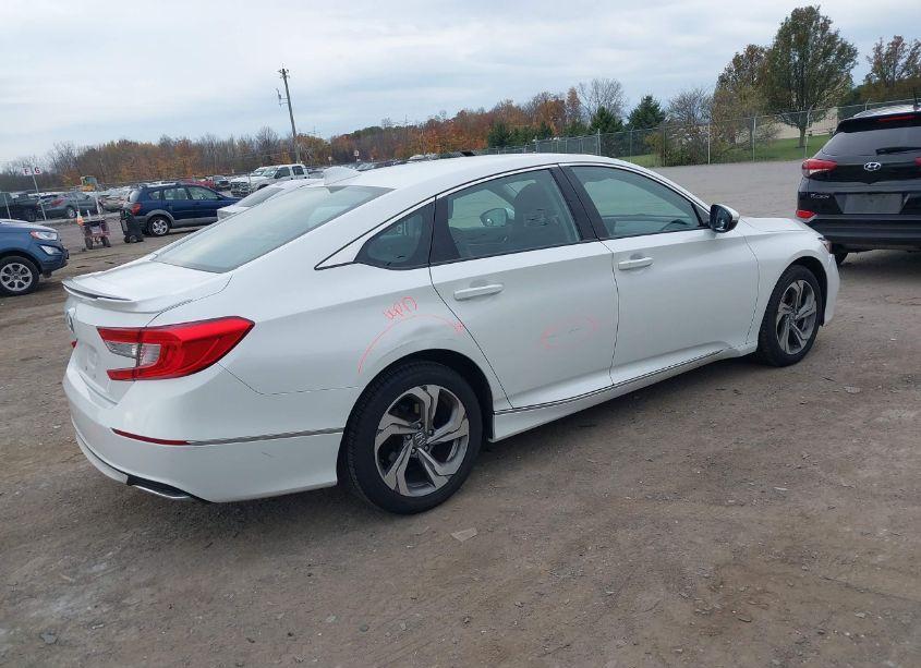 Photo 4 of 2018 Honda Accord EX-L (VIN 1HGCV1F59JA025127)