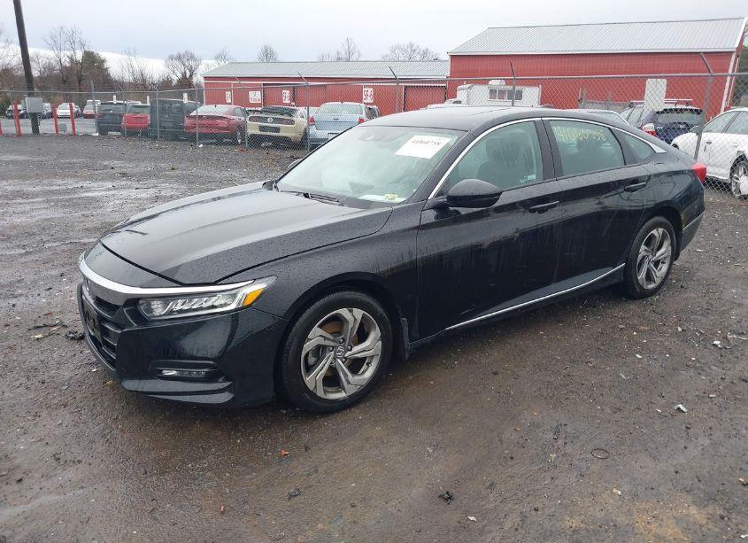 Photo 2 of 2018 Honda Accord EX-L (VIN 1HGCV1F59JA079267)