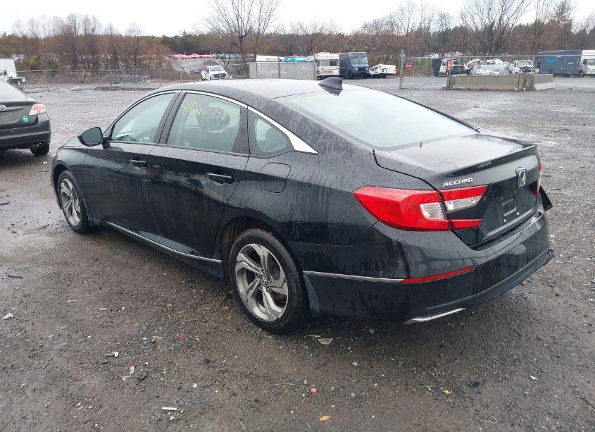 Photo 3 of 2018 Honda Accord EX-L (VIN 1HGCV1F59JA079267)