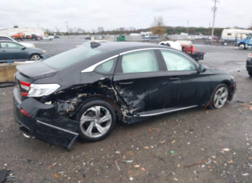 Photo 6 of 2018 Honda Accord EX-L (VIN 1HGCV1F59JA079267)