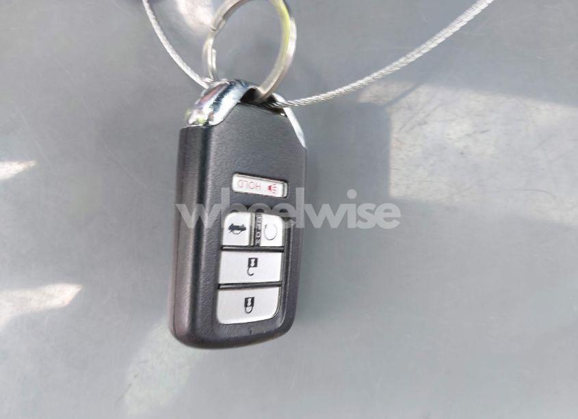 Photo 11 of 2018 Honda Accord EX-L (VIN 1HGCV1F59JA106158)