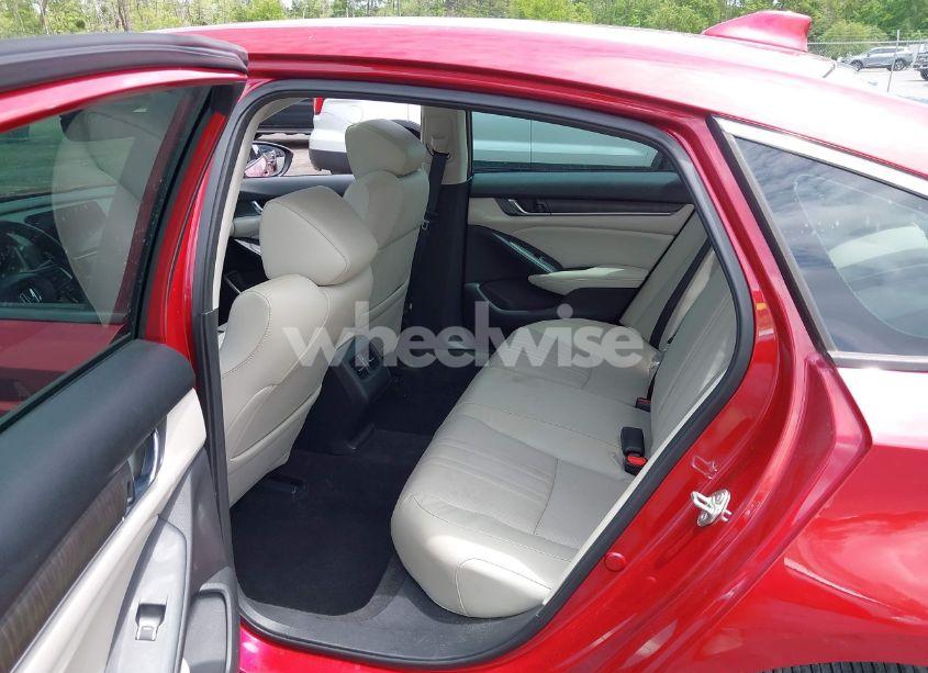 Photo 8 of 2018 Honda Accord EX-L (VIN 1HGCV1F59JA106158)