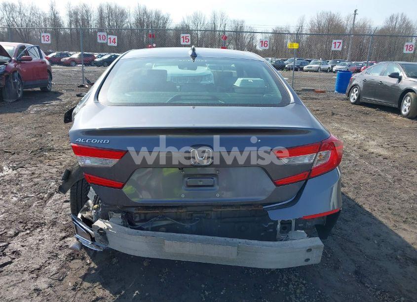 Photo 16 of 2018 Honda Accord EX-L (VIN 1HGCV1F59JA142674)