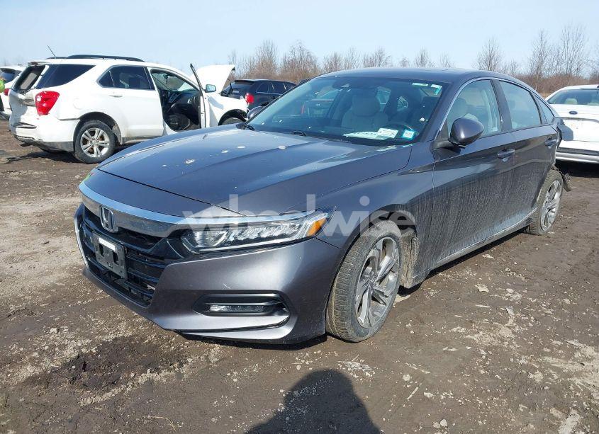 Photo 2 of 2018 Honda Accord EX-L (VIN 1HGCV1F59JA142674)