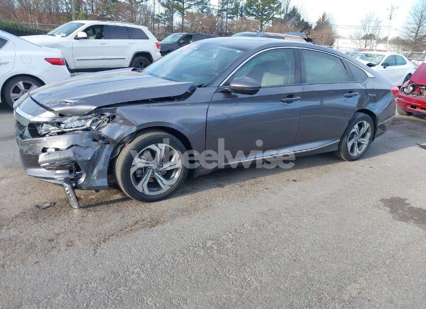 Photo 2 of 2019 Honda Accord EX-L (VIN 1HGCV1F59KA111071)