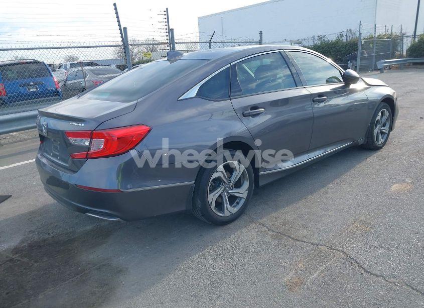 Photo 4 of 2019 Honda Accord EX-L (VIN 1HGCV1F59KA111071)