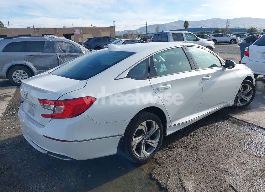 Photo 4 of 2020 Honda Accord EX-L (VIN 1HGCV1F59LA036826)