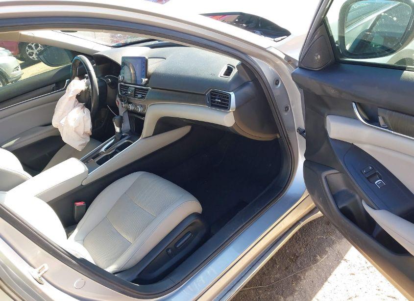 Photo 5 of 2020 Honda Accord EX-L (VIN 1HGCV1F59LA070023)
