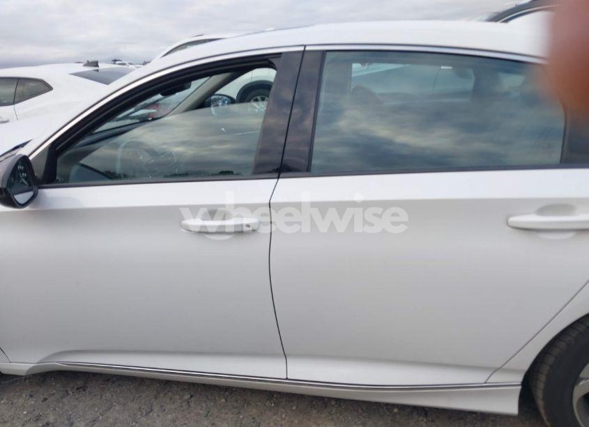 Photo 15 of 2020 Honda Accord EX-L (VIN 1HGCV1F59LA119737)