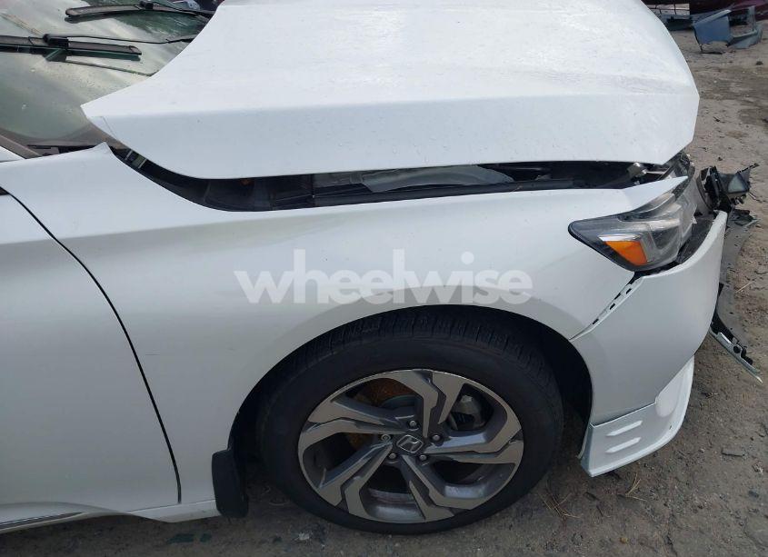 Photo 19 of 2020 Honda Accord EX-L (VIN 1HGCV1F59LA119737)