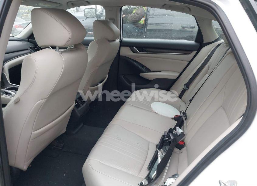 Photo 8 of 2020 Honda Accord EX-L (VIN 1HGCV1F59LA130463)