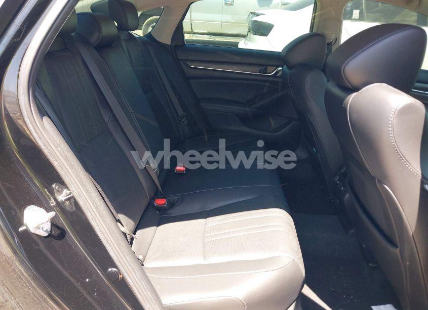 Photo 8 of 2021 Honda Accord EX-L (VIN 1HGCV1F59MA040280)