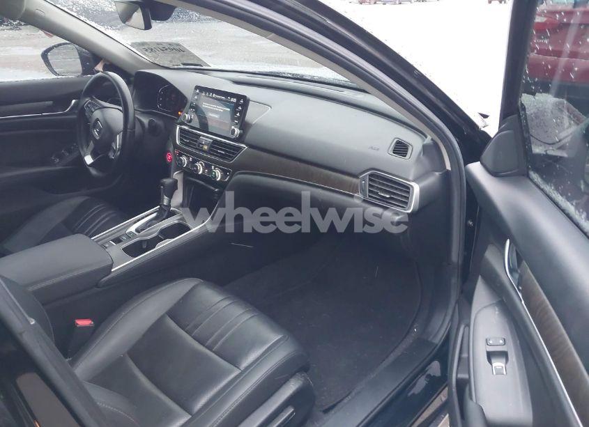 Photo 5 of 2021 Honda Accord EX-L (VIN 1HGCV1F59MA057242)