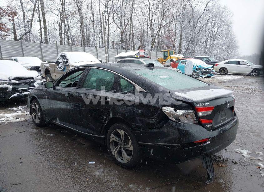 Photo 3 of 2018 Honda Accord EX-L (VIN 1HGCV1F5XJA116844)