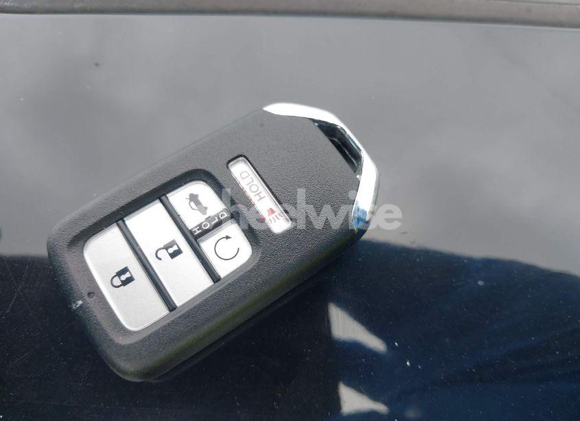 Photo 11 of 2018 Honda Accord EX-L (VIN 1HGCV1F5XJA200436)