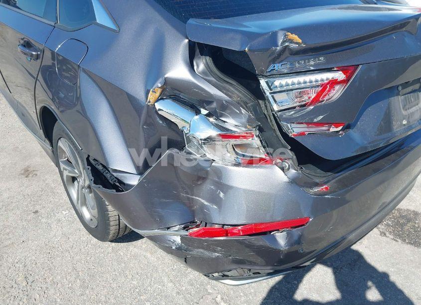 Photo 6 of 2019 Honda Accord EX-L (VIN 1HGCV1F5XKA126744)