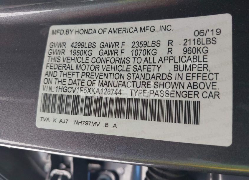 Photo 9 of 2019 Honda Accord EX-L (VIN 1HGCV1F5XKA126744)