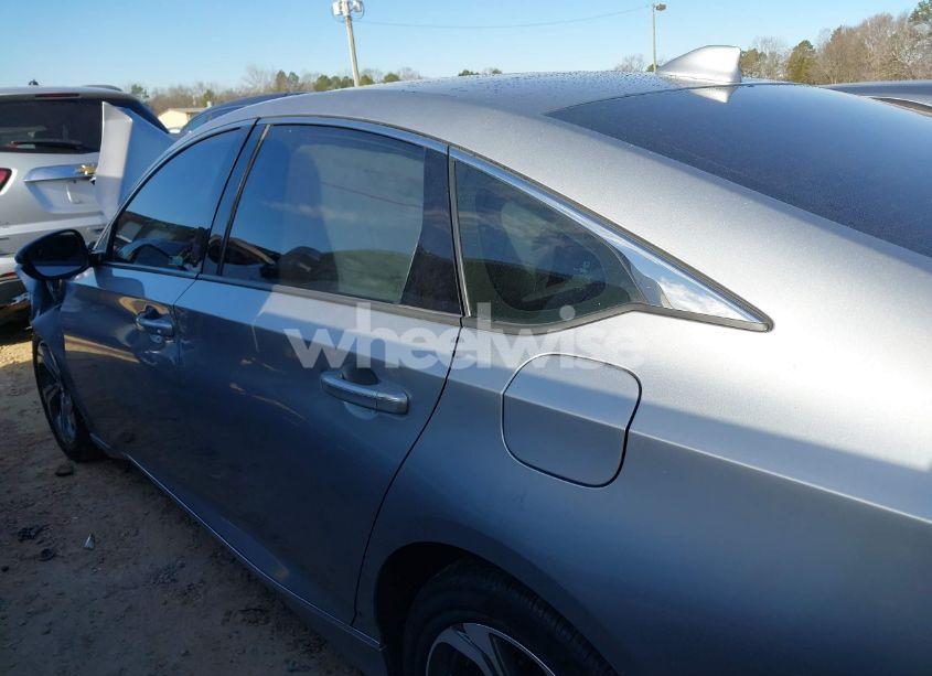 Photo 14 of 2020 Honda Accord EX-L (VIN 1HGCV1F5XLA021980)