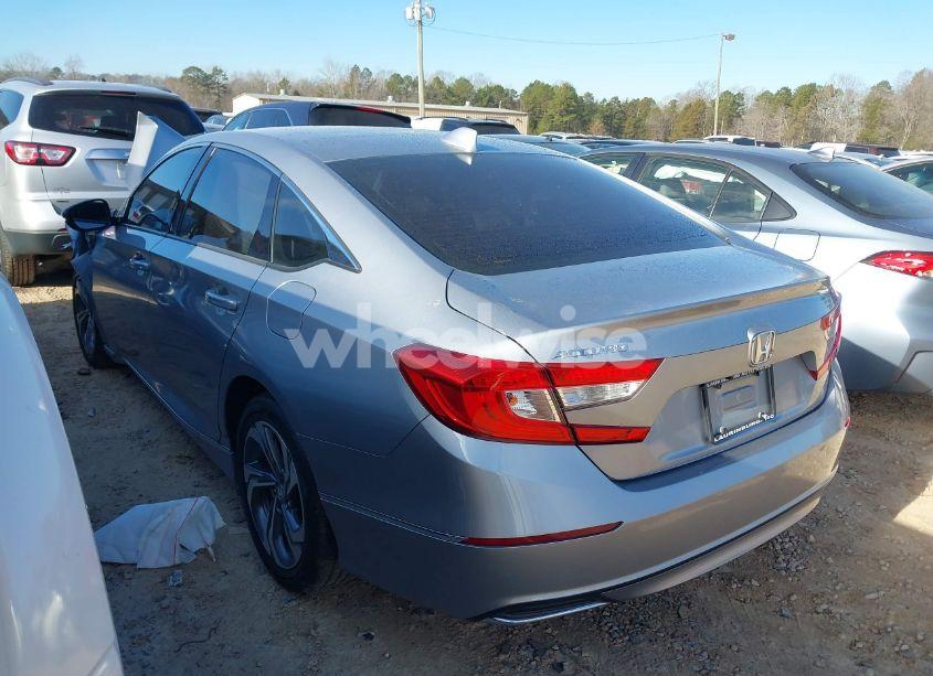 Photo 3 of 2020 Honda Accord EX-L (VIN 1HGCV1F5XLA021980)