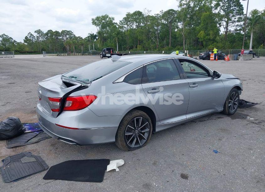 Photo 4 of 2021 Honda Accord EX-L (VIN 1HGCV1F5XMA085938)