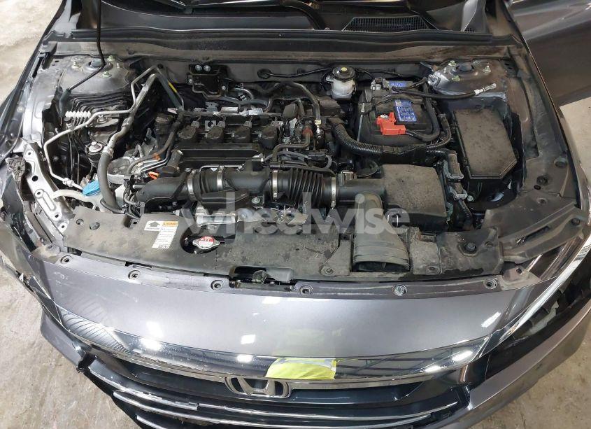Photo 10 of 2022 Honda Accord EX-L (VIN 1HGCV1F5XNA072981)