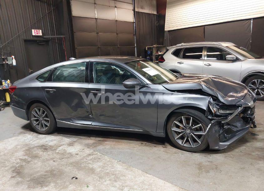 Photo 13 of 2022 Honda Accord EX-L (VIN 1HGCV1F5XNA072981)