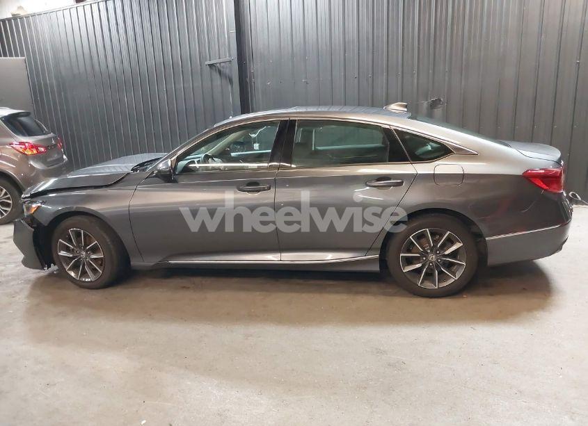 Photo 14 of 2022 Honda Accord EX-L (VIN 1HGCV1F5XNA072981)