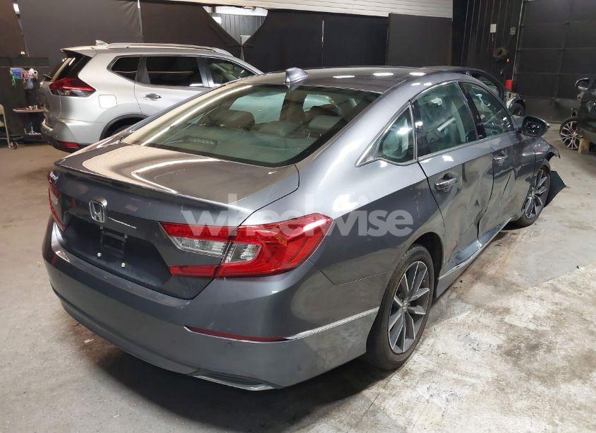 Photo 4 of 2022 Honda Accord EX-L (VIN 1HGCV1F5XNA072981)