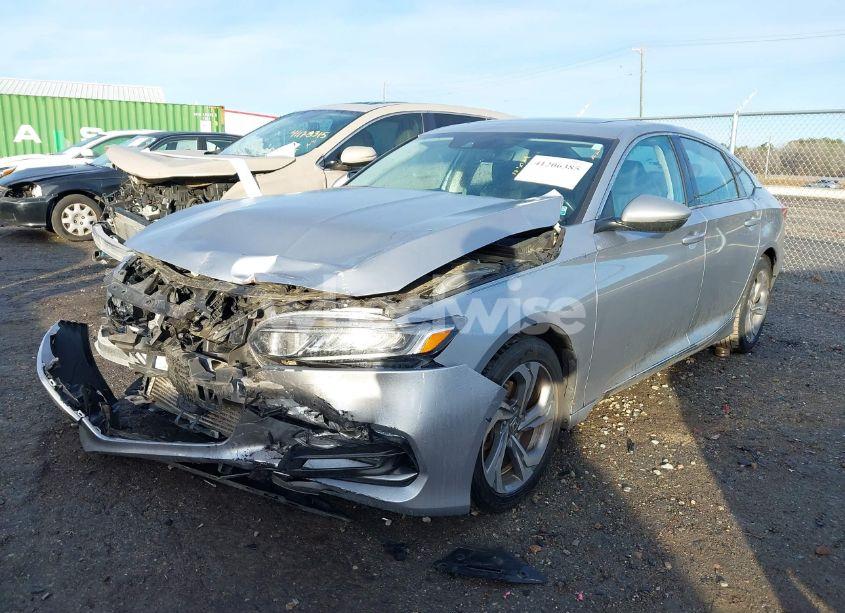 Photo 2 of 2018 Honda Accord EX-L (VIN 1HGCV1F63JA020868)
