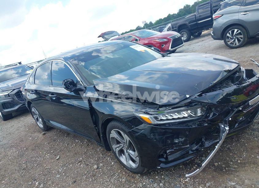 2018 Honda Accord EX-L (VIN 1HGCV1F63JA135776) main photo