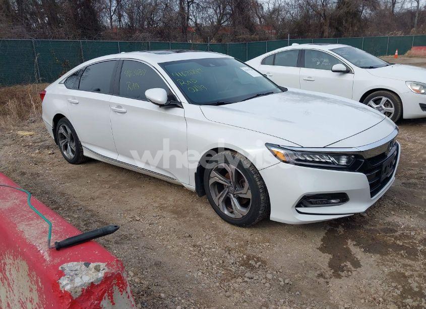2018 Honda Accord EX-L (VIN 1HGCV1F65JA104013) main photo