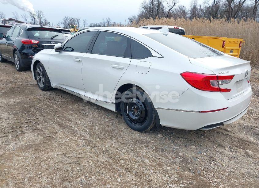 Photo 3 of 2018 Honda Accord EX-L (VIN 1HGCV1F65JA104013)