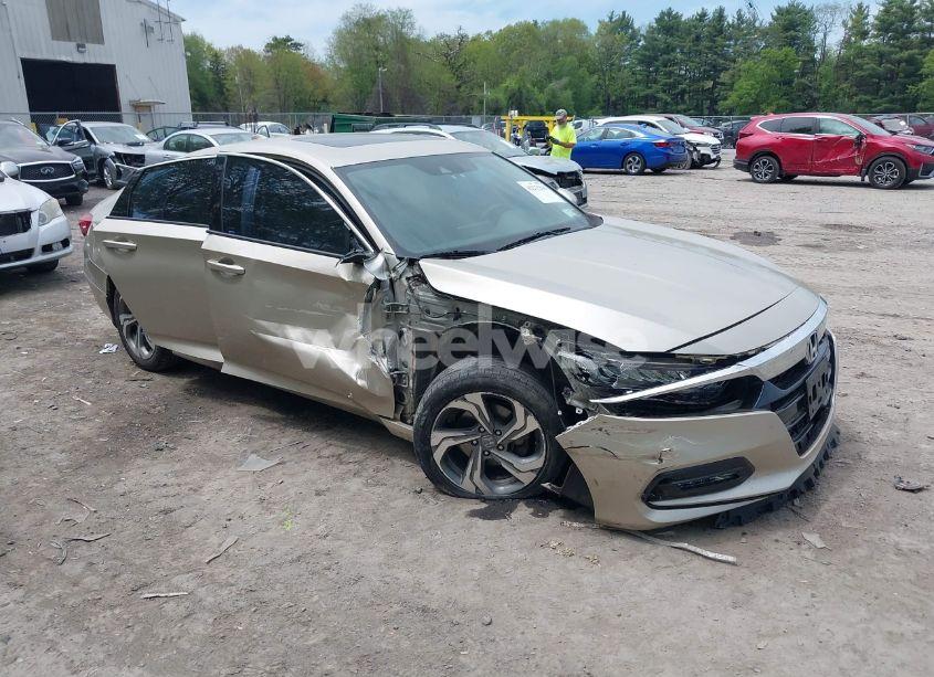 2018 Honda Accord EX-L (VIN 1HGCV1F66JA093734) main photo