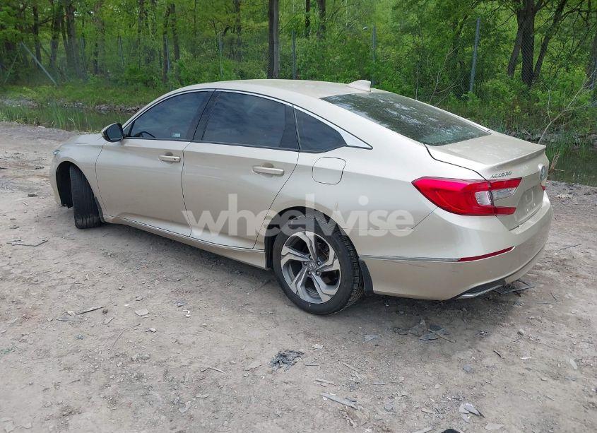 Photo 3 of 2018 Honda Accord EX-L (VIN 1HGCV1F66JA093734)